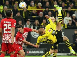 Dortmund vs SC Freiburg (02:30 – 10/02) | Xem lại trận đấu
