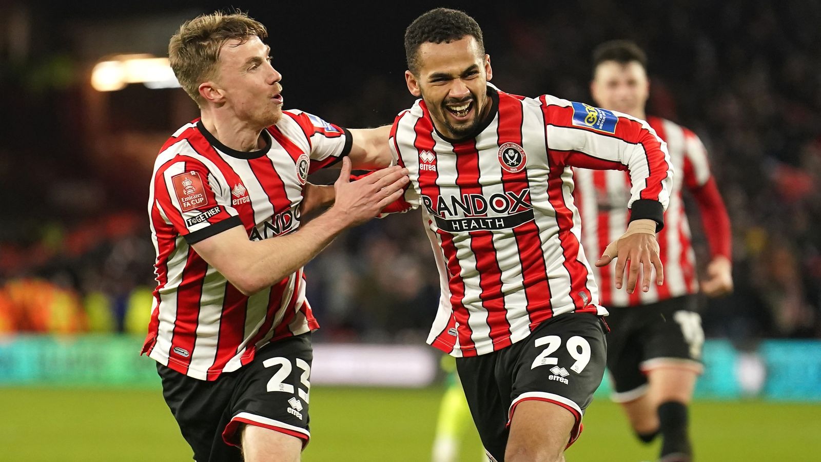 Nhận định soi kèo Birmingham vs Sheffield United lúc 02h00 ngày 14/8/2025