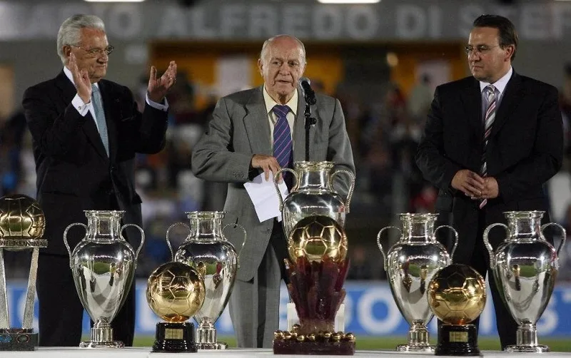sieu-qua-bong-vang